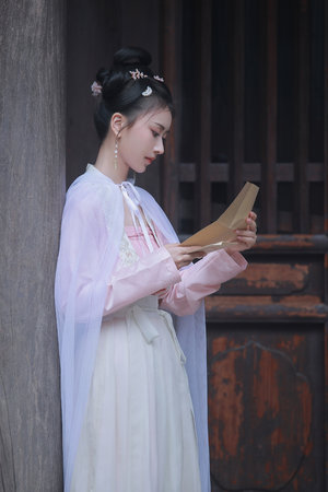 晚婉吥想睡火箭定制