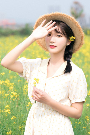 酒店狂草大学生