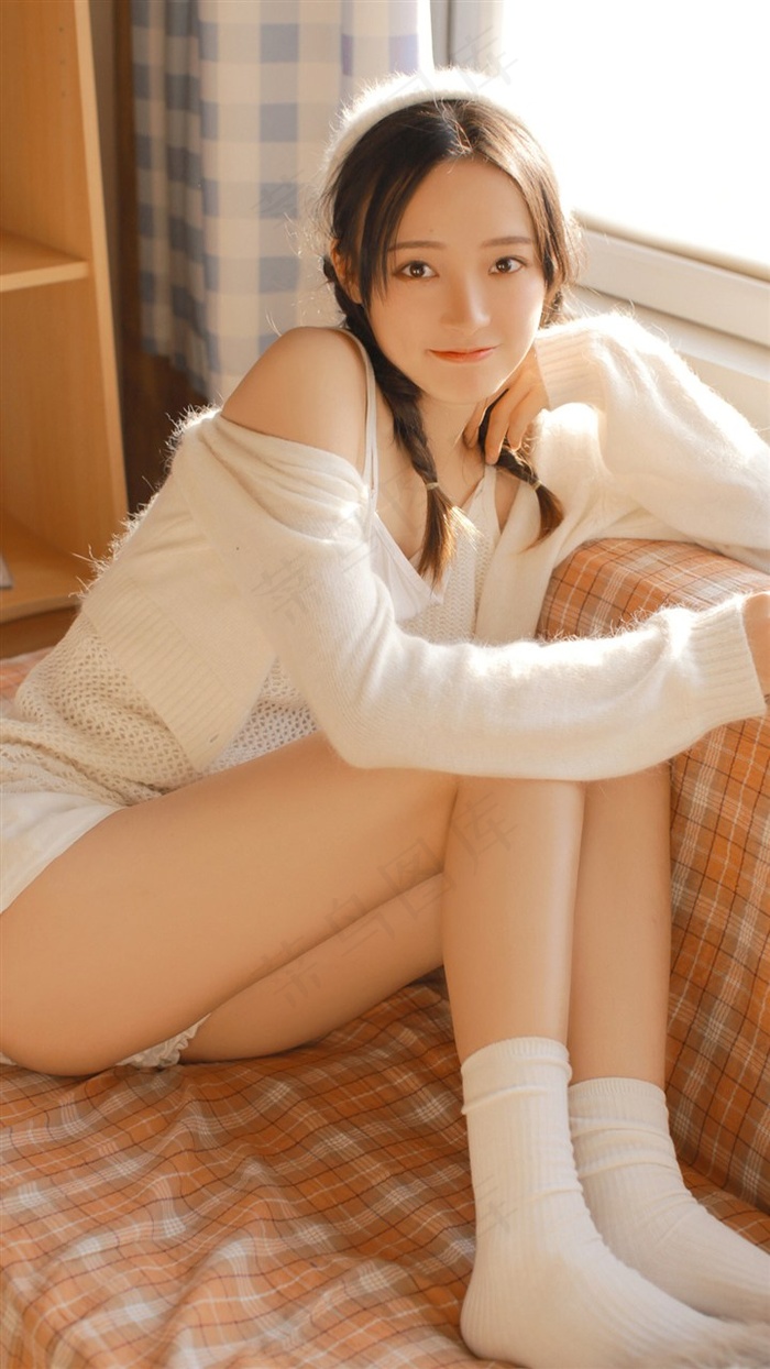 宅男znlu66橹网址