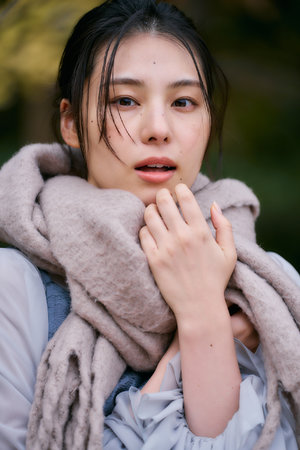 美女胸18下看禁止免费动态图