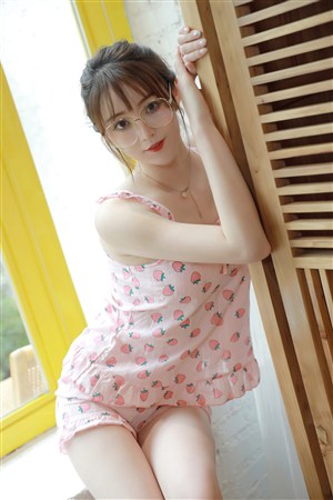 欧美三级纯黄版