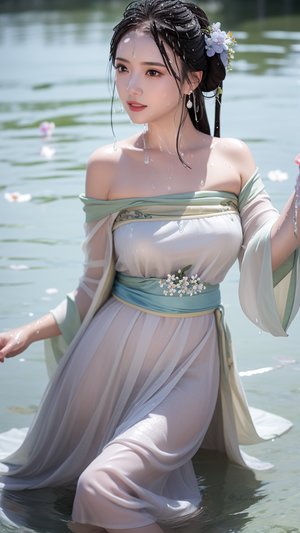 在逃生游戏里挨C自走棋