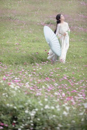 贾翼瑄主演的短剧