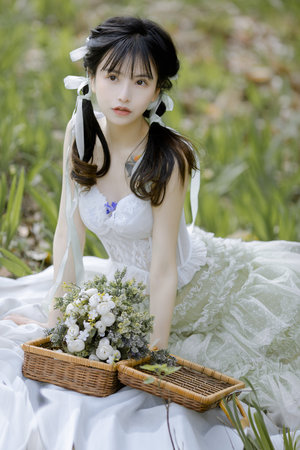 日本漫画工囗全彩内番e绅