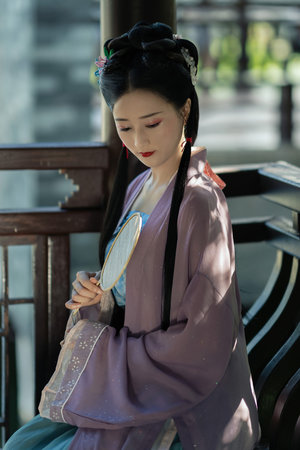 女友小瑶和两个黑人助教