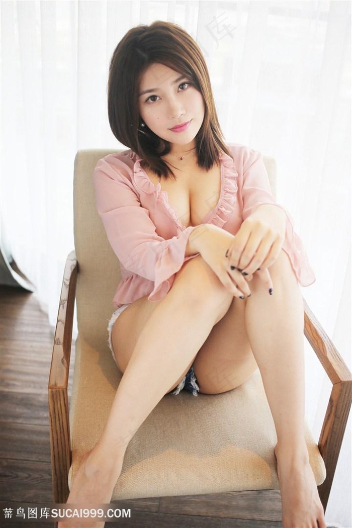 荡货把腿给我打开视频