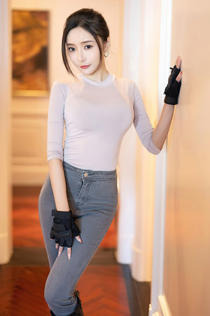 行乐对象卡丽娜