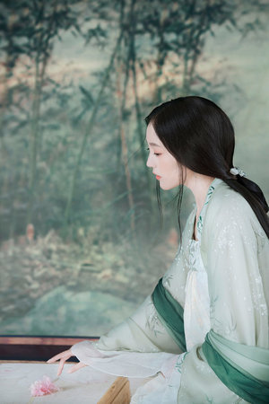 痴汉邻居尾随爆乳肉便器