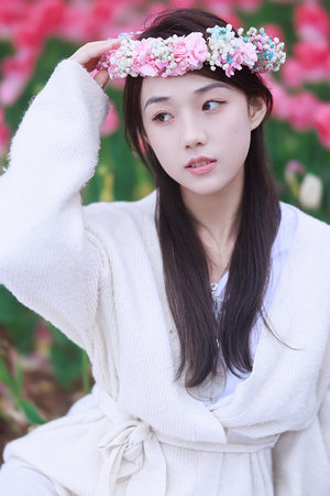 大桥未久在酒店扶窗户